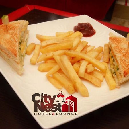 City Nest Hotel Ogombo Luaran gambar