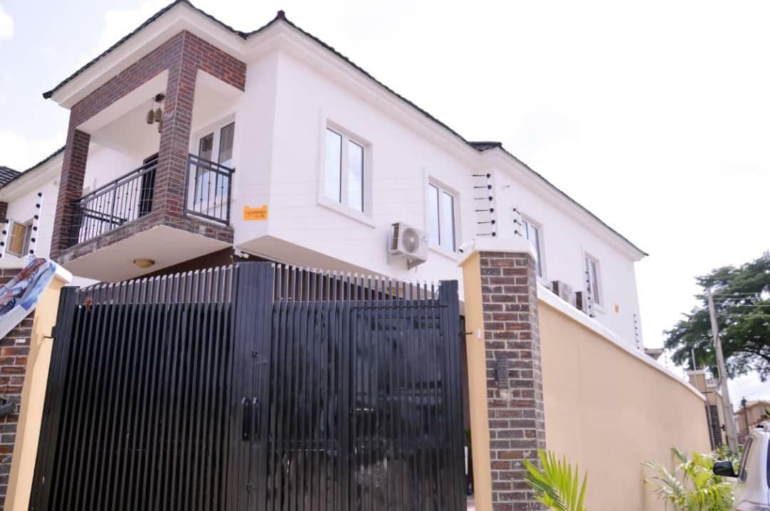 City Nest Hotel Ogombo Luaran gambar
